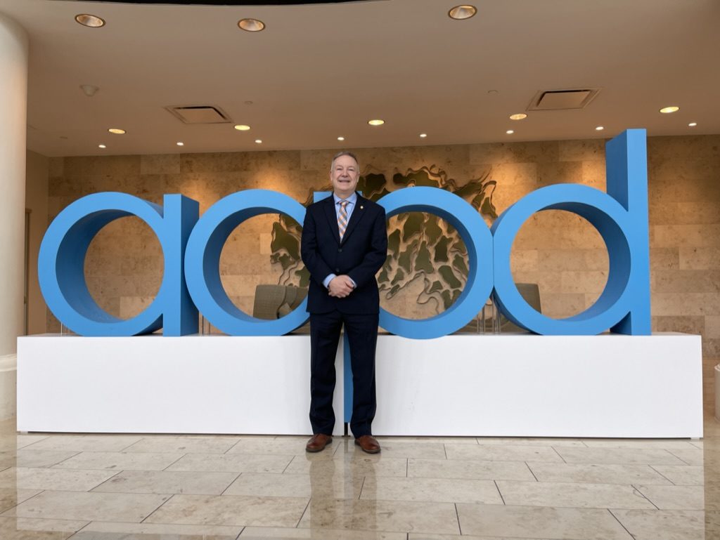 Dr. Rayes at the American Academy of Pediatric Dentistry